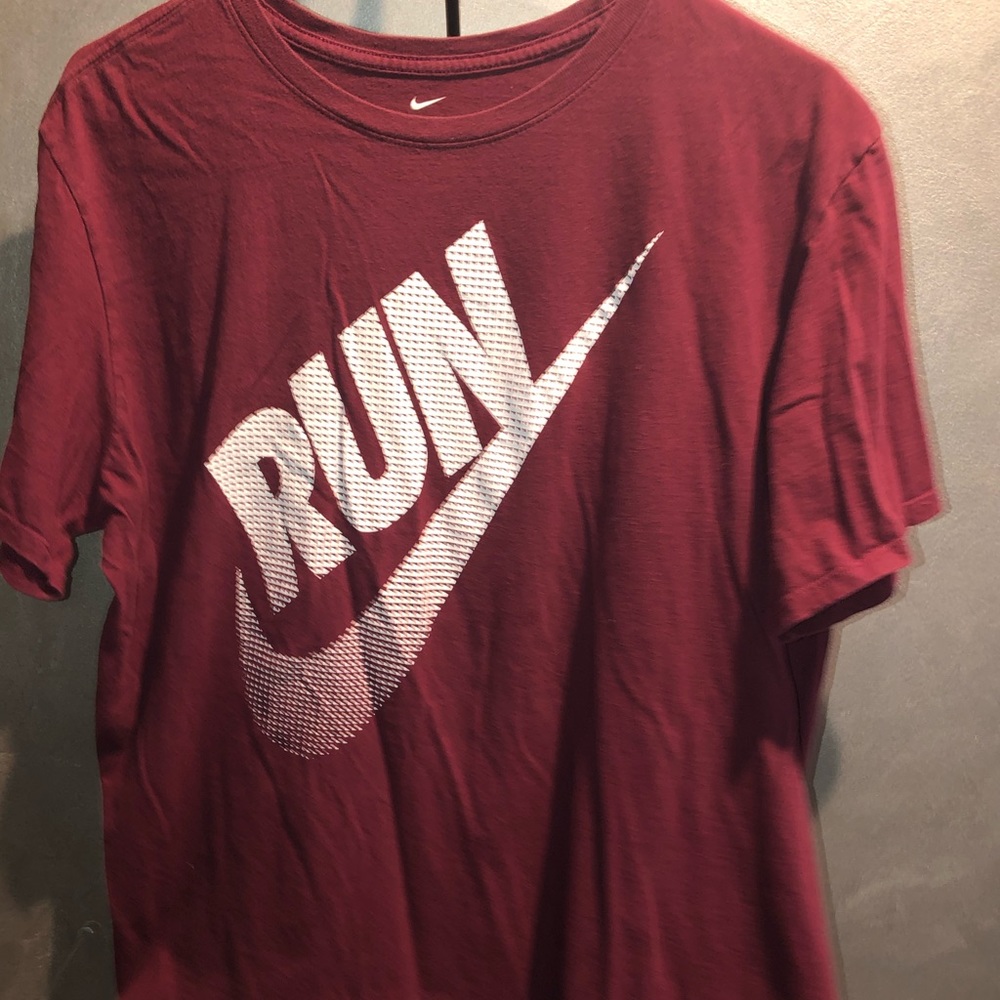 Men’s Nike T-Shirt